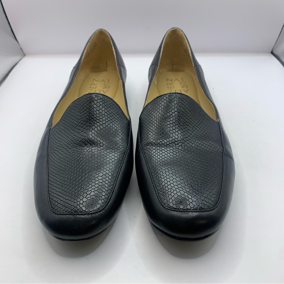Naturalizer loafers, women's size 6.5M black snake skin detail flats leather - Picture 4 of 9